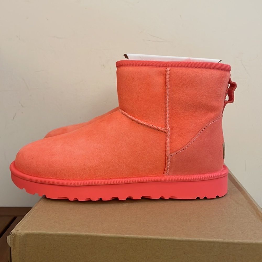 UGG Classic Mini II Boots Punch Pink USA Women size 6/UK 4/EU 37 - Picture 8 of 13